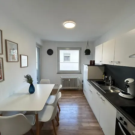 Unter Den Daechern Grillen In Bester Lage Innenstadt Stellplatz *