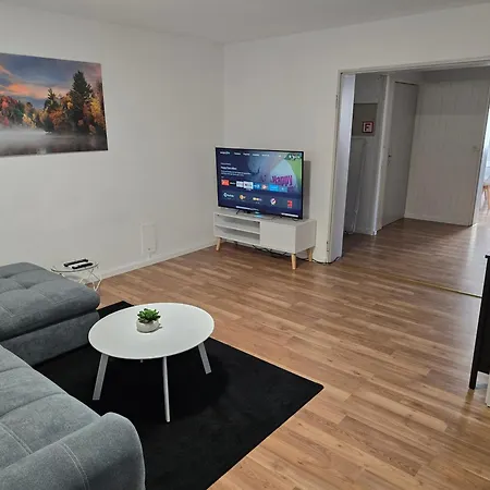 Unter Den Daechern Grillen In Bester Lage Innenstadt Stellplatz *